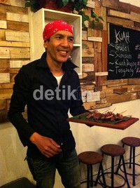 Sate Dombrut menjadi menu andalan di restoran Yuke Dewa yang terletak di kawasan Kemang, Jakarta Selatan itu. (Kanti/detikHot).