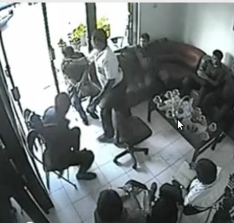 Kasus Pemukulan Sandal, AKBP Teddy Belum Jadi Tersangka