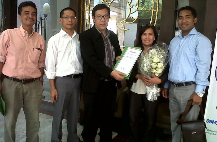 Pembela Korban Anand Krishna Beri Ketua MA Mawar Putih 