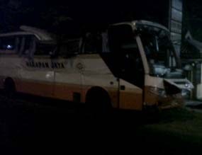 Penyebab Kecelakaan di Trosobo, Sopir Bus Hindari Biker