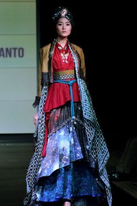 Deden Siswanto Fashion Week Special Ramadhan 2012. Plaza Indonesia Function Hall lantai 2. Jakarta. [Foto: Mohammad Abduh/Wolipop]