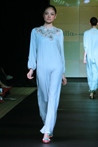 Ronald V. Gaghana Splash & Spring. Plaza Indonesia Fashion Week Special Ramadhan 2012 at Function Hall Plaza Indonesia lantai 2. Jakarta. [Foto: Mohammad Abduh/Wolipop]