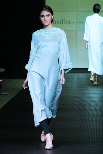 Ronald V. Gaghana Splash & Spring. Plaza Indonesia Fashion Week Special Ramadhan 2012 at Function Hall Plaza Indonesia lantai 2. Jakarta. [Foto: Mohammad Abduh/Wolipop]