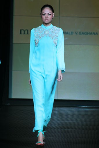 Ronald V. Gaghana Splash & Spring. Plaza Indonesia Fashion Week Special Ramadhan 2012 at Function Hall Plaza Indonesia lantai 2. Jakarta. [Foto: Mohammad Abduh/Wolipop]