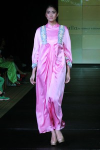 Ronald V. Gaghana Splash & Spring. Plaza Indonesia Fashion Week Special Ramadhan 2012 at Function Hall Plaza Indonesia lantai 2. Jakarta. [Foto: Mohammad Abduh/Wolipop]