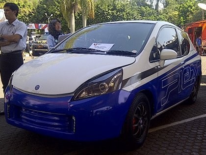 Pindad Tidak Akan Memproduksi Massal Mobil Listrik