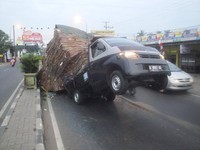 Hal ini terjadi 9 Agustus 2012, pukul 5.30 WIB di Serang, Banten. (Foto: Niko Satrio)