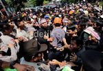 Demo Kedubes Myanmar Berlangsung Panas