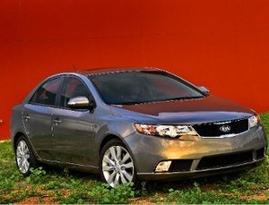 Mobil Sedan Kena Diskriminasi