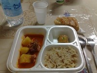 Nasi basmati, kari daging dan kue baklava jadi menu berbuka puasa (Fitraya/detikTravel)