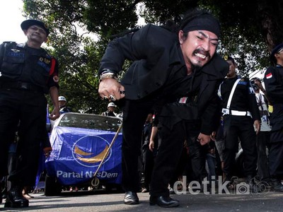 Limbad & Pawai Budaya Meriahkan NasDem