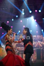 Kemesraan Anang & Ashanty di Atas Panggung