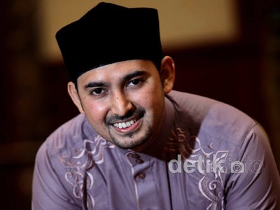 Gagal Jadi Artis, Ustad Al Habsyi Berdakwah