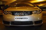 Sedan KIA Cerato Jadi Taksi