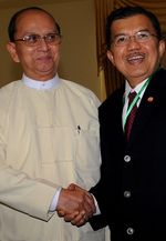 JK Bantu Krisis  Rohingya