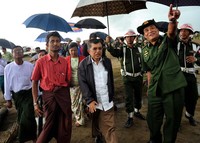 Ia didampingi oleh Menteri Urusan wilayah Perbatasan Myanmar Letnan Jenderal Thein Htay. (Dokumentasi JK)