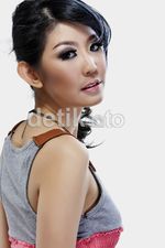 Debra Si Finalis Australian Idol Pulang Kampung