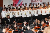 Gita Bahana Nusantara (GBN) beranggotakan 199 putra-putri terbaik bangsa di bidang seni musik dan suara yang terdiri atas 132 peserta paduan suara dan 66 peserta orkestra. (Gusmun/detikcom).