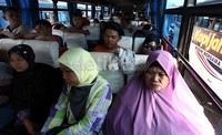 Mereka akan diantarkan ke tujuh kota tujuan seperti Cirebon, Kuningan, Tegal, Banjar Negara, Solo, Wonogiri, dan Yogyakarta.