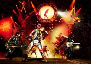 KISS dan Motley Crue Sumbang Korban Penembakan Film Batman