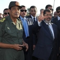Presiden Morsi Pecat Menteri Pertahanan & Panglima Militer Mesir
