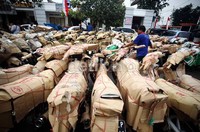 Pengiriman motor ke berbagai kota di Pulau Jawa mulai mengalami peningkatan seiring mendekatnya Hari Raya Idul Fitri 1433 H.
