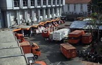 Untuk wilayah Jabotabek saja, ratusan armada dikerahkan.