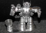 Robot Unik dari Barang Bekas