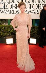 Gaya Scarlett Johansson dari Masa ke Masa