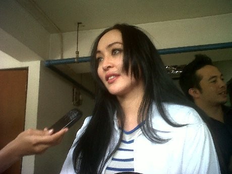 Ditahan di Rutan Pondok Bambu, Angie: Saya Serahkan Semua ke Allah
