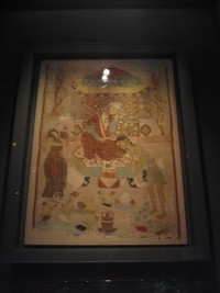 Lukisan Laila Majnun berbahan sutra dari Iran abad ke-16. Ini adalah salah satu koleksi penting berkisah tentang tragedi cinta Laila dan Majnun karya penyair Persia Nizami, Ganjavi (Dadan/detikTravel)
