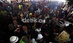 Stasiun Senen Mulai Dipadati Pemudik