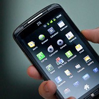 ZTE Skate, Android Terjangkau Berlayar Lebar