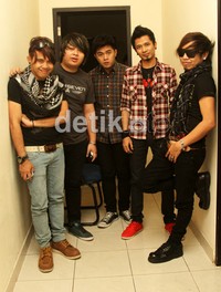 Radja berpose saat ditemui di PPHUI, Kuningan, Jakarta Selatan, Senin (13/8/2012). Gus Mun/detikHOT.