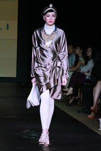 Barli Asmara Plaza Indonesia Fashion Week Special Ramadhan 2012. at Function Hall lantai 2. Jakarta. [Foto: Mohammad Abduh/Wolipop]