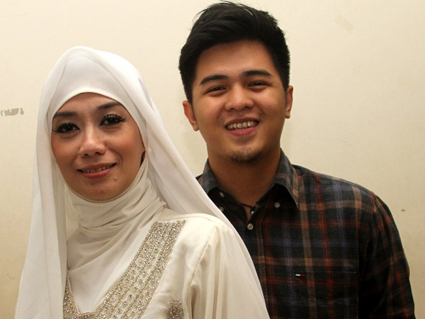 Reza Artamevia Kepincut Brondong?