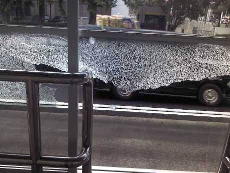 Perusak Halte TransJ di Tebet Diduga Jalan dari Tol Dalam Kota