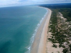 Ssstt! Ini Dia 5 Pantai Tersembunyi di Dunia