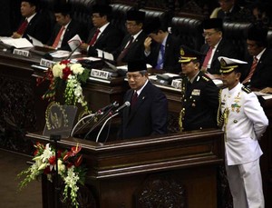 SBY Sebut RI Bakal Punya 15 Bandara Baru di 2013