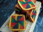 Uniknya Lapis Legit Rainbow Ny. Liem