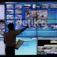 Pagi Ini Arus di Pintu Keluar Tol Cikampek Macet 