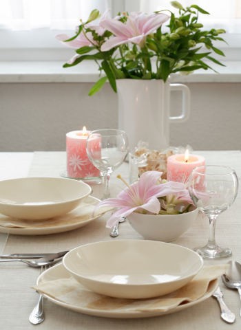 Percantik Meja Jamuan Lebaran Dengan Hiasan Ini