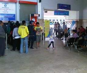 Pemudik Kereta di Malang Turun 50 Persen