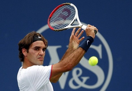 Federer Melaju, Murray Tersingkir