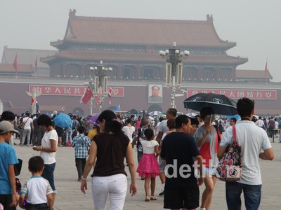Cuaca Berkabut Kepung China Daratan