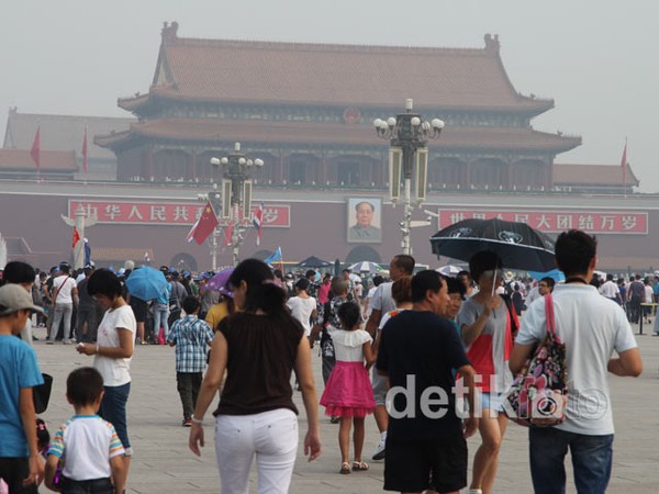 Cuaca Berkabut Kepung China Daratan