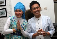 Pasangan Eko Patrio dan Viona terlihat semakin mesra. Gus Mun/detikcom