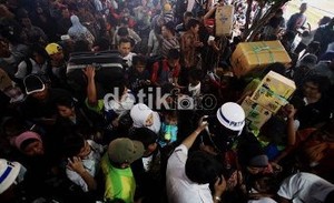 Stasiun Gambir Sudah Berangkatkan 70.050 Pemudik