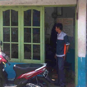 Kisah Hendra, Berlebaran di Pos Penjaga Palang Kereta