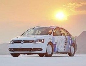 Ini Dia Mobil Hybrid Tercepat di Dunia